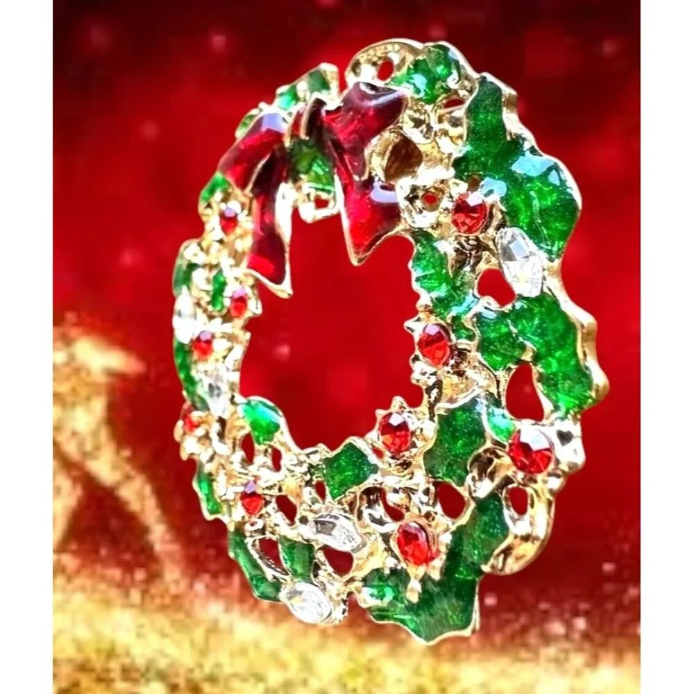 Christmas Wreath Pin Brooch New Red Green Crystal Bow Festive Holidays Nostalgic